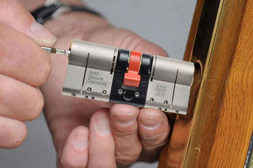 Leicester Locksmiths Commercial Locksmith Services